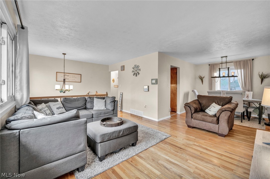36729 Lakehurst Drive Eastlake OH 44095