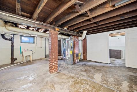 1413 E 29th Street Lorain OH 44055