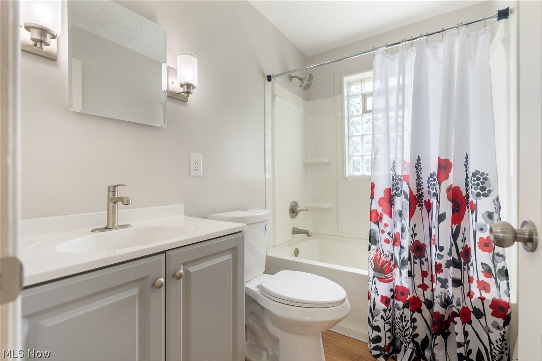 3008 Helen Place NW Canton OH 44708