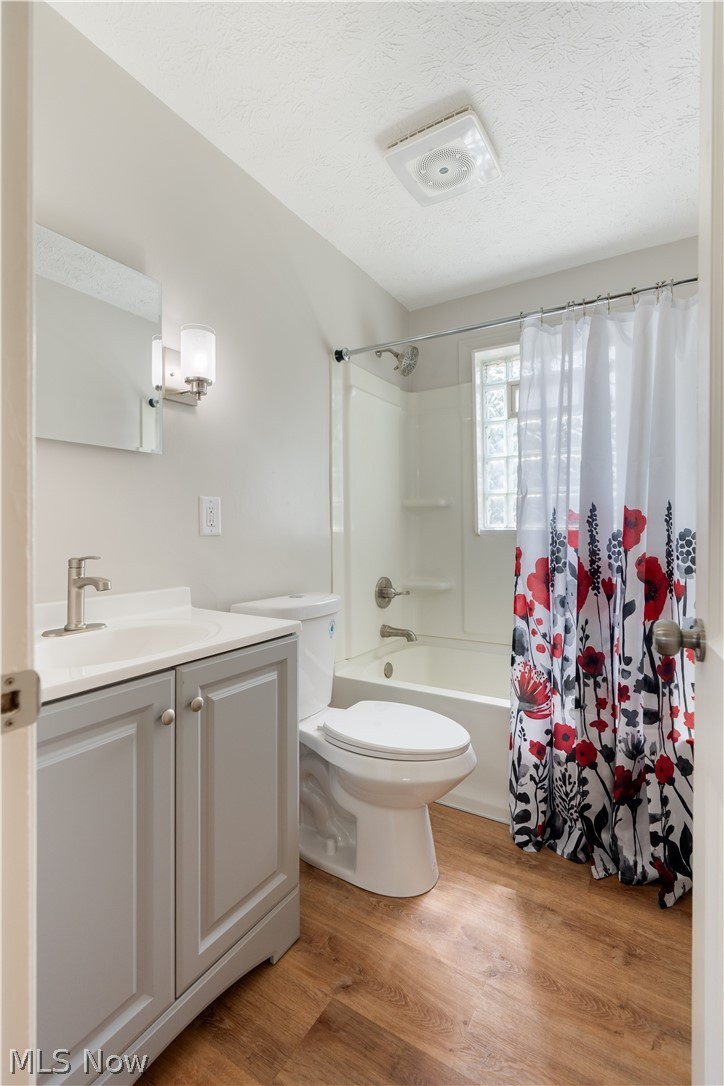 3008 Helen Place NW Canton OH 44708