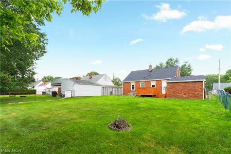 3008 Helen Place NW Canton OH 44708