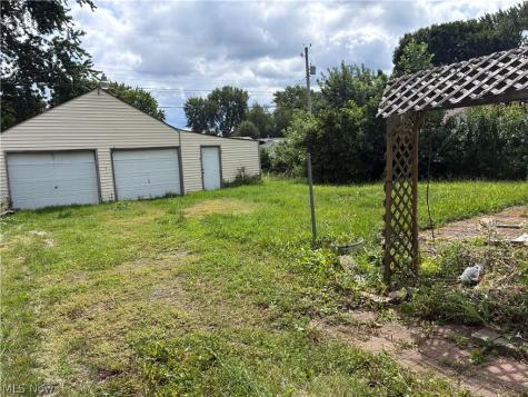 2300 Midway Avenue NE Canton OH 44705