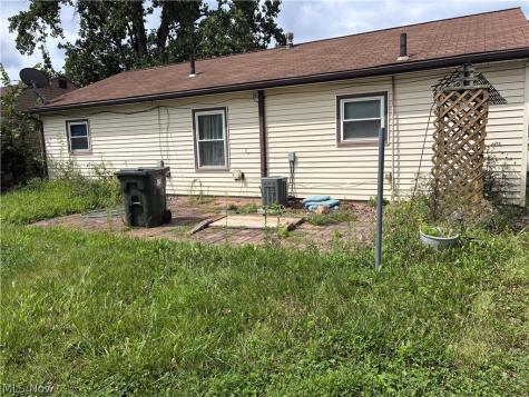 2300 Midway Avenue NE Canton OH 44705