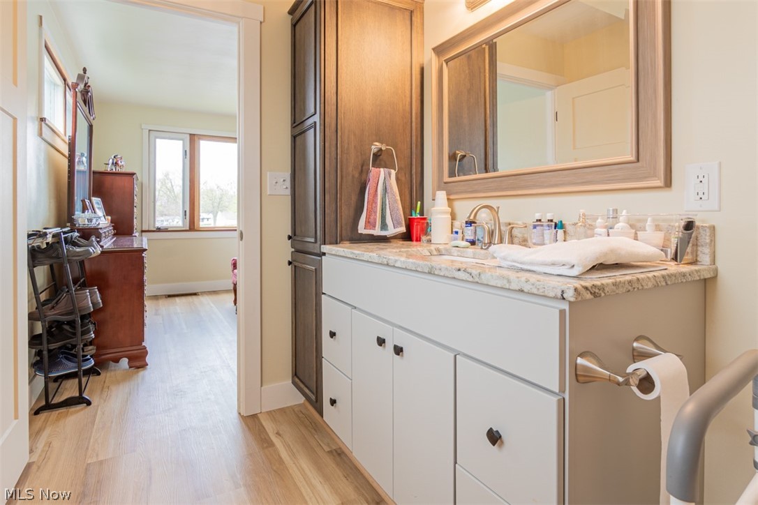 27268 Lakeside Drive Beloit OH 44609