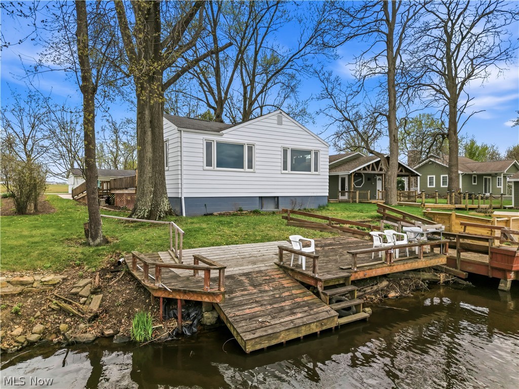 27268 Lakeside Drive Beloit OH 44609