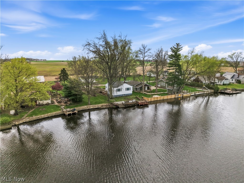 27268 Lakeside Drive Beloit OH 44609