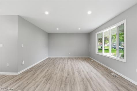 8139 Yorkshire Drive Mentor OH 44060