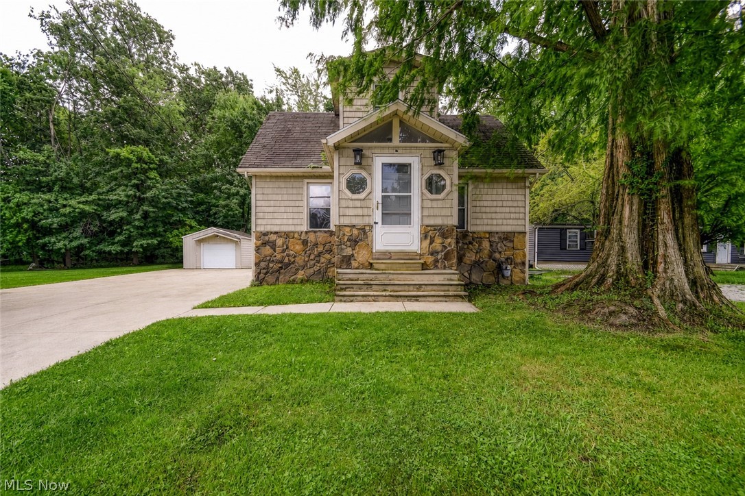 128 Kenilworth Avenue Painesville OH 44077