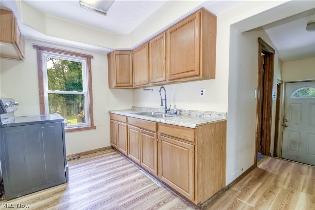 128 Kenilworth Avenue Painesville OH 44077