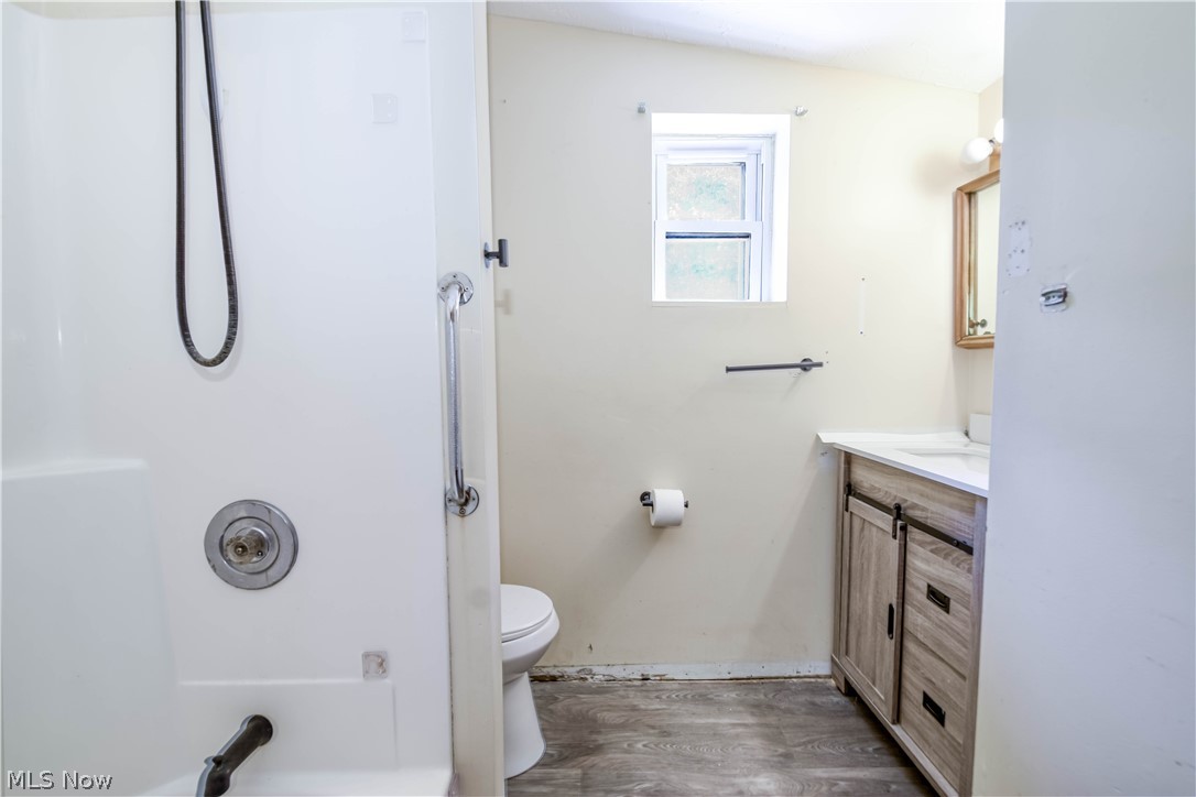 128 Kenilworth Avenue Painesville OH 44077