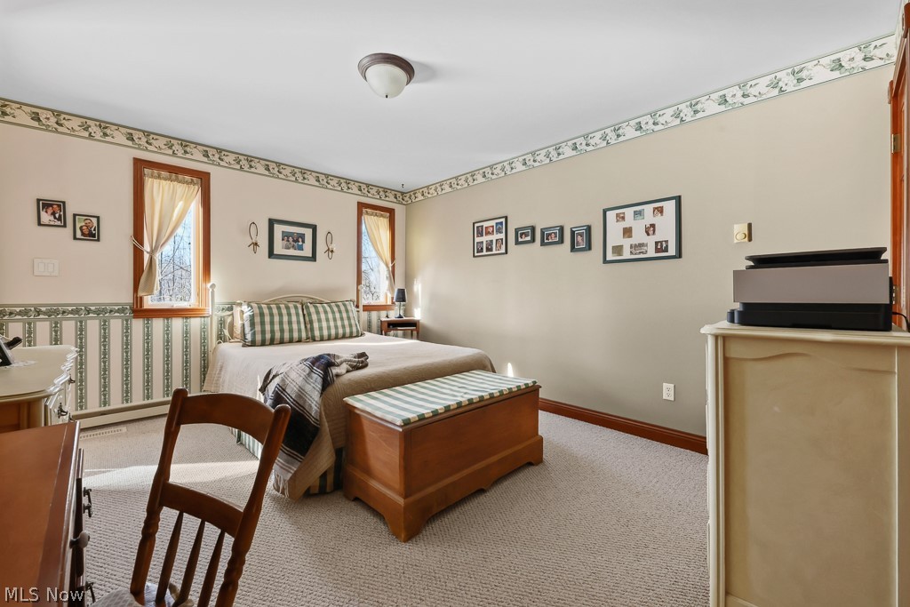 6122 Frederick Avenue NE Alliance OH 44601