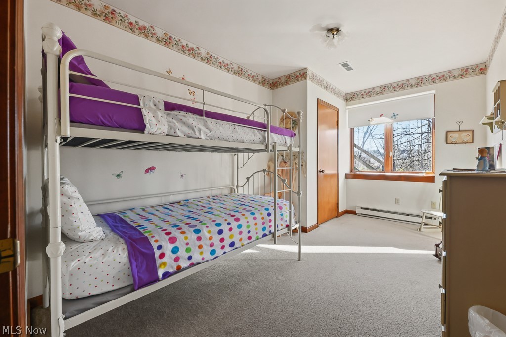 6122 Frederick Avenue NE Alliance OH 44601