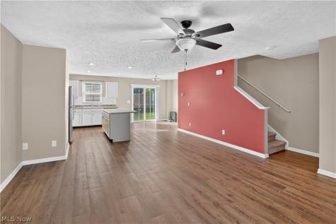 106 Preserve Circle Amherst OH 44001
