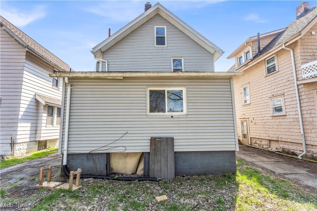 908 Dayton Street Akron OH 44310