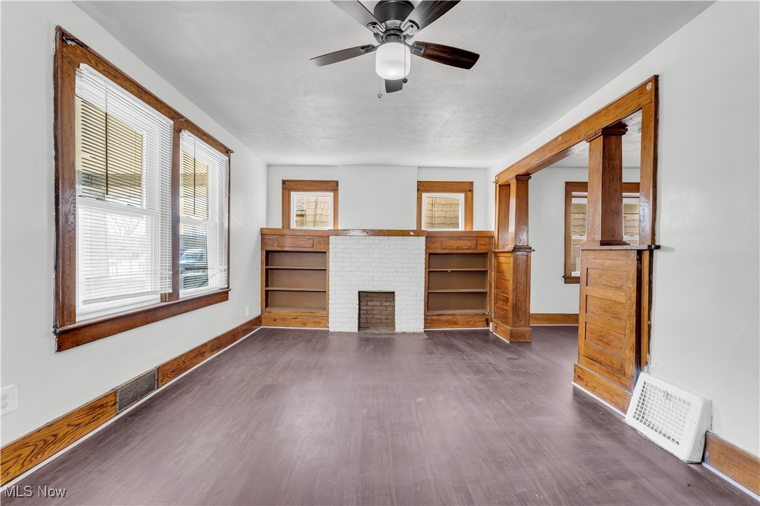 908 Dayton Street Akron OH 44310
