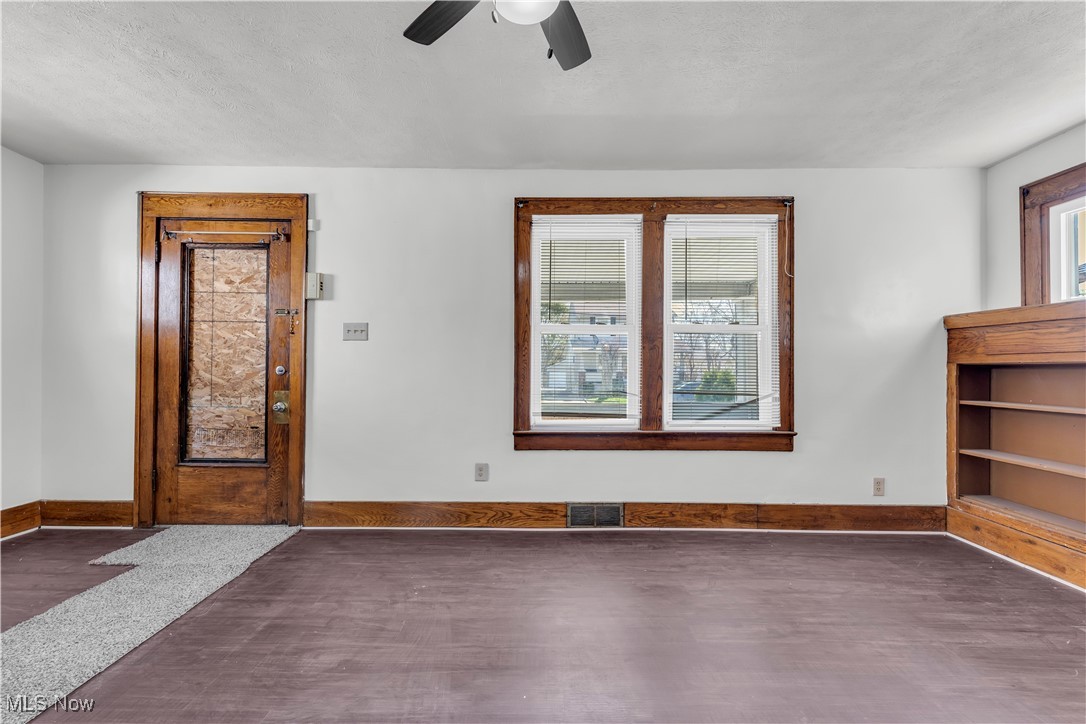 908 Dayton Street Akron OH 44310
