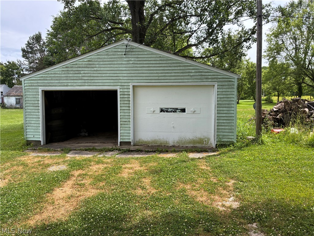 12327 N Palmyra Road North Jackson OH 44451