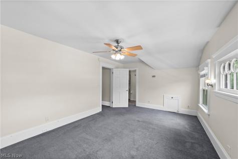 1339 Edanola Avenue Lakewood OH 44107