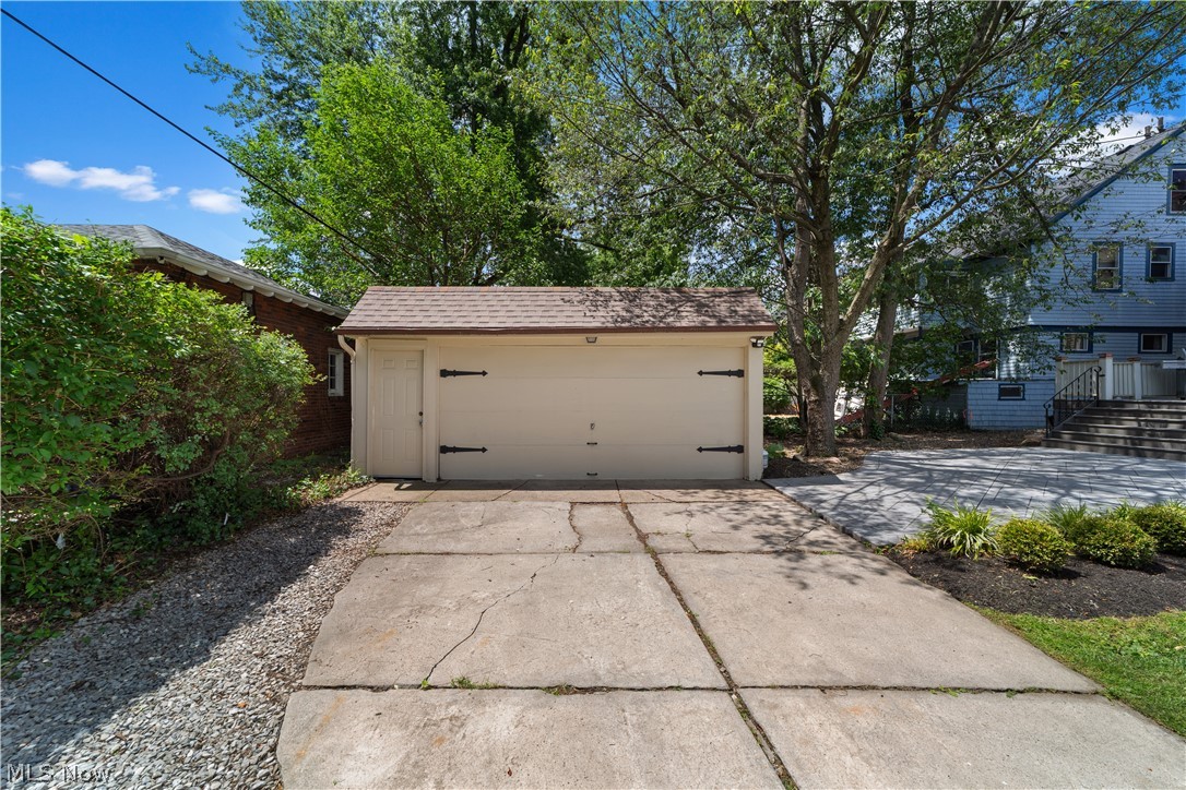 1339 Edanola Avenue Lakewood OH 44107