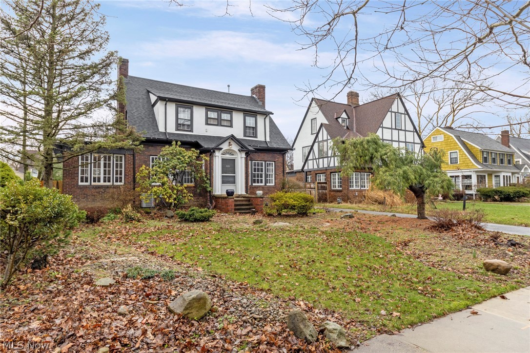 3172 Warrington Road Shaker Heights OH 44120