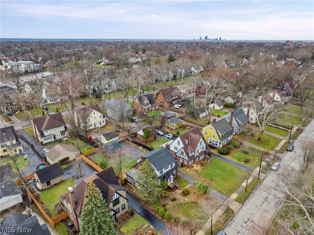 3172 Warrington Road Shaker Heights OH 44120