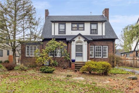 3172 Warrington Road Shaker Heights OH 44120