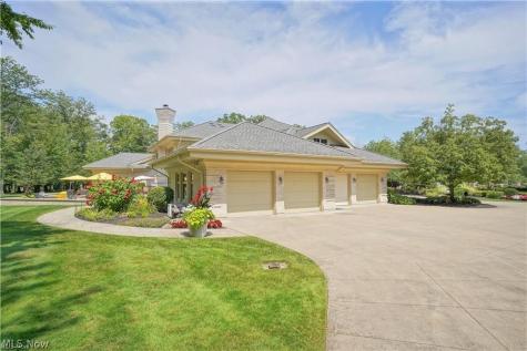 735 Hardwick Drive Aurora OH 44202