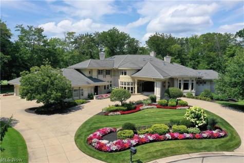735 Hardwick Drive Aurora OH 44202