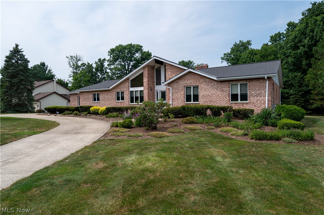 29451 Sayle Drive Willoughby Hills OH 44092