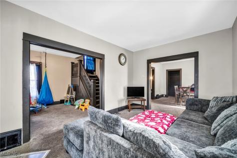 2013 W 99th Street Cleveland OH 44102