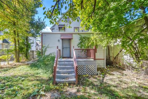 2013 W 99th Street Cleveland OH 44102