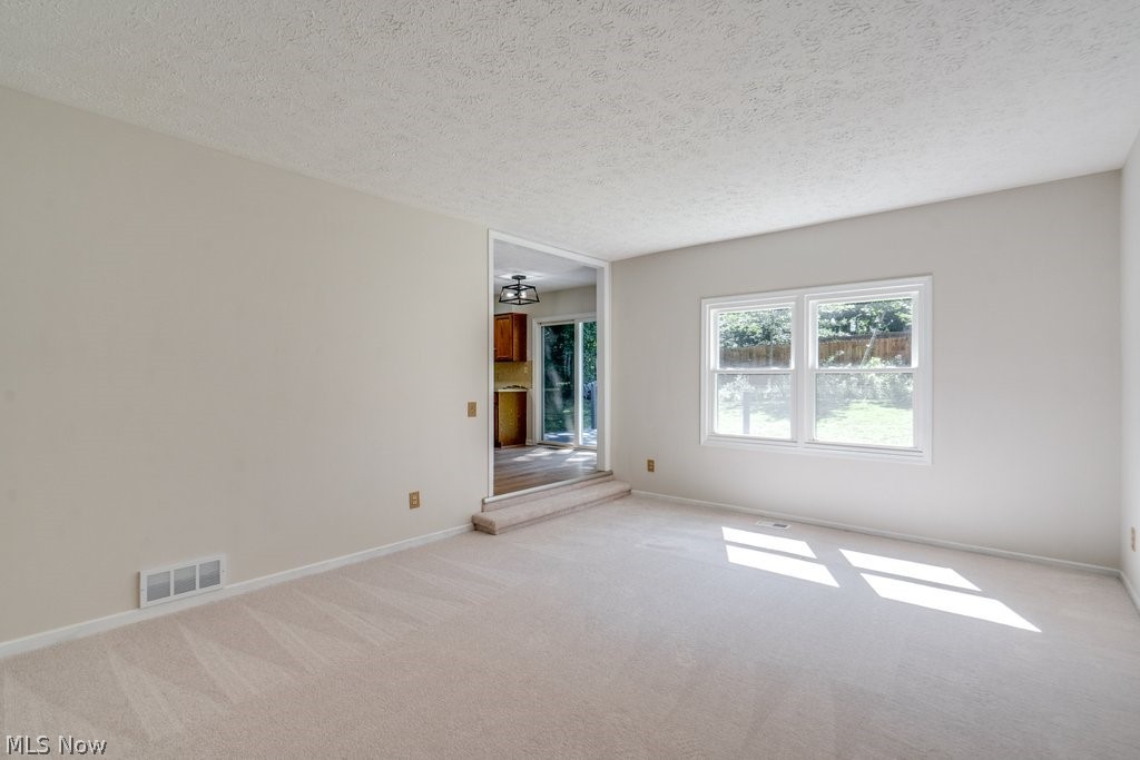 1505 Democracy Drive NW North Canton OH 44720