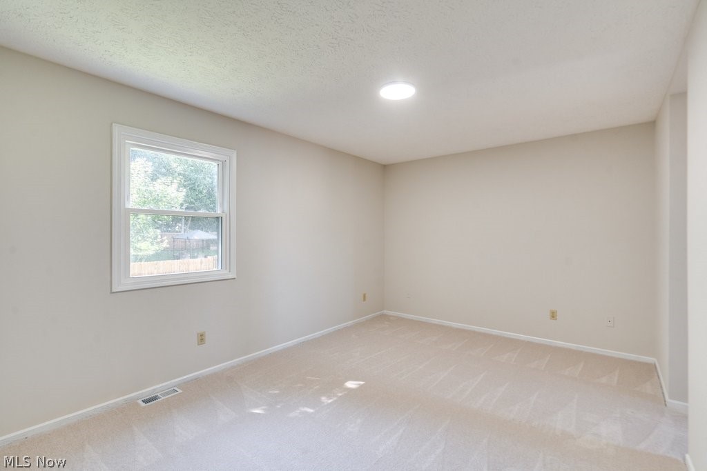 1505 Democracy Drive NW North Canton OH 44720