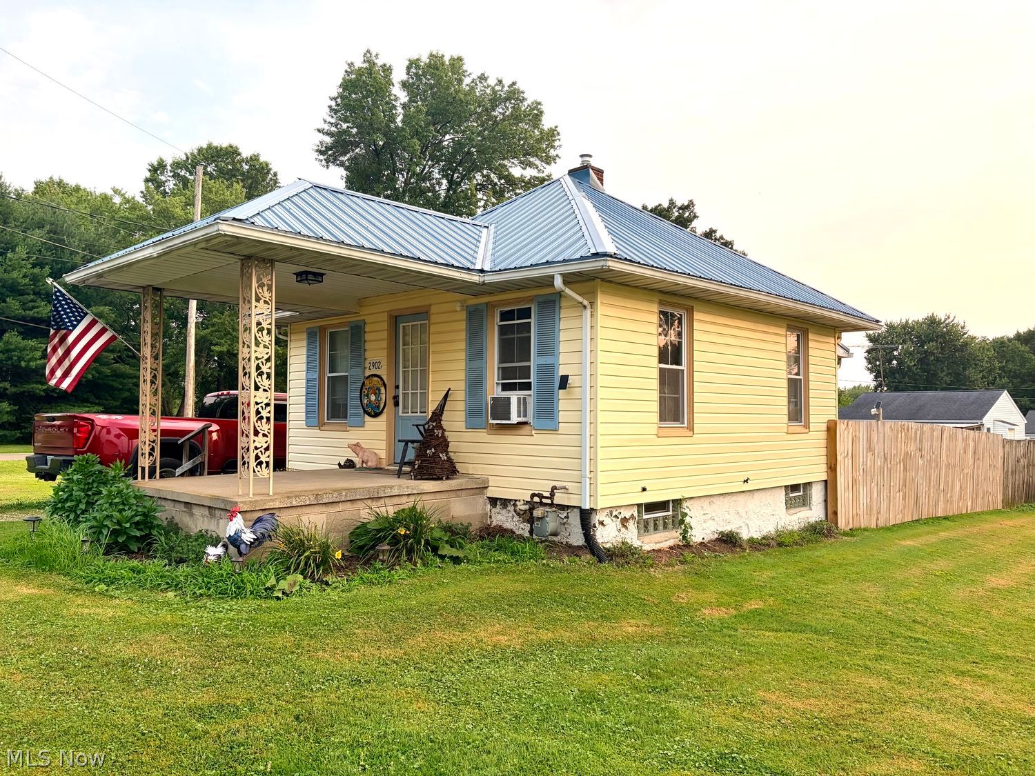 2902 Warren Avenue Mcdonald OH 44437