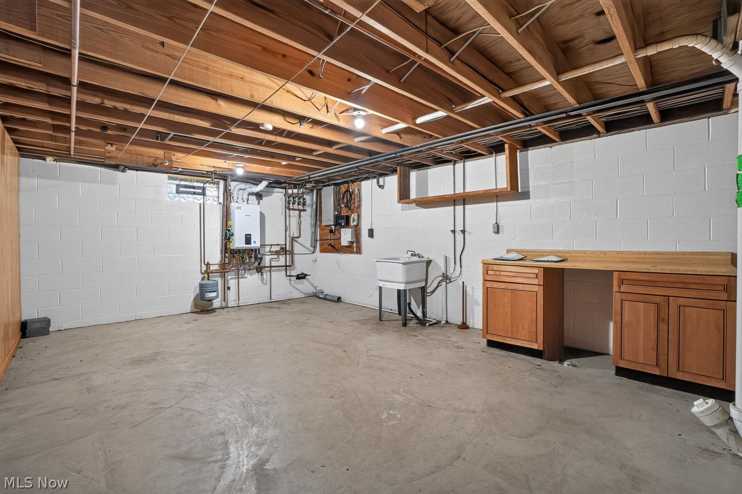 3302 S Ridge Road E Ashtabula OH 44004