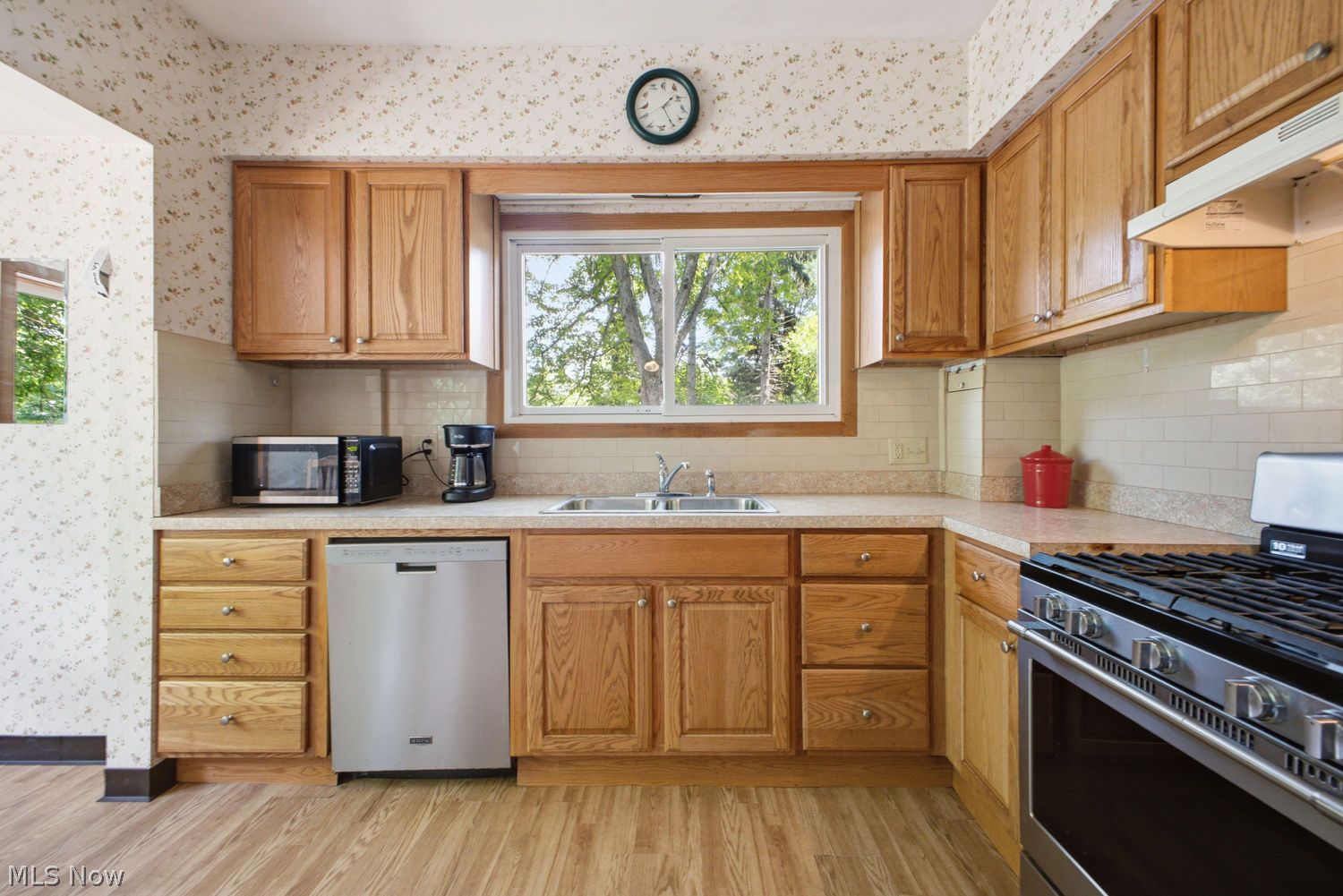 1493 Morris Street Mineral Ridge OH 44440