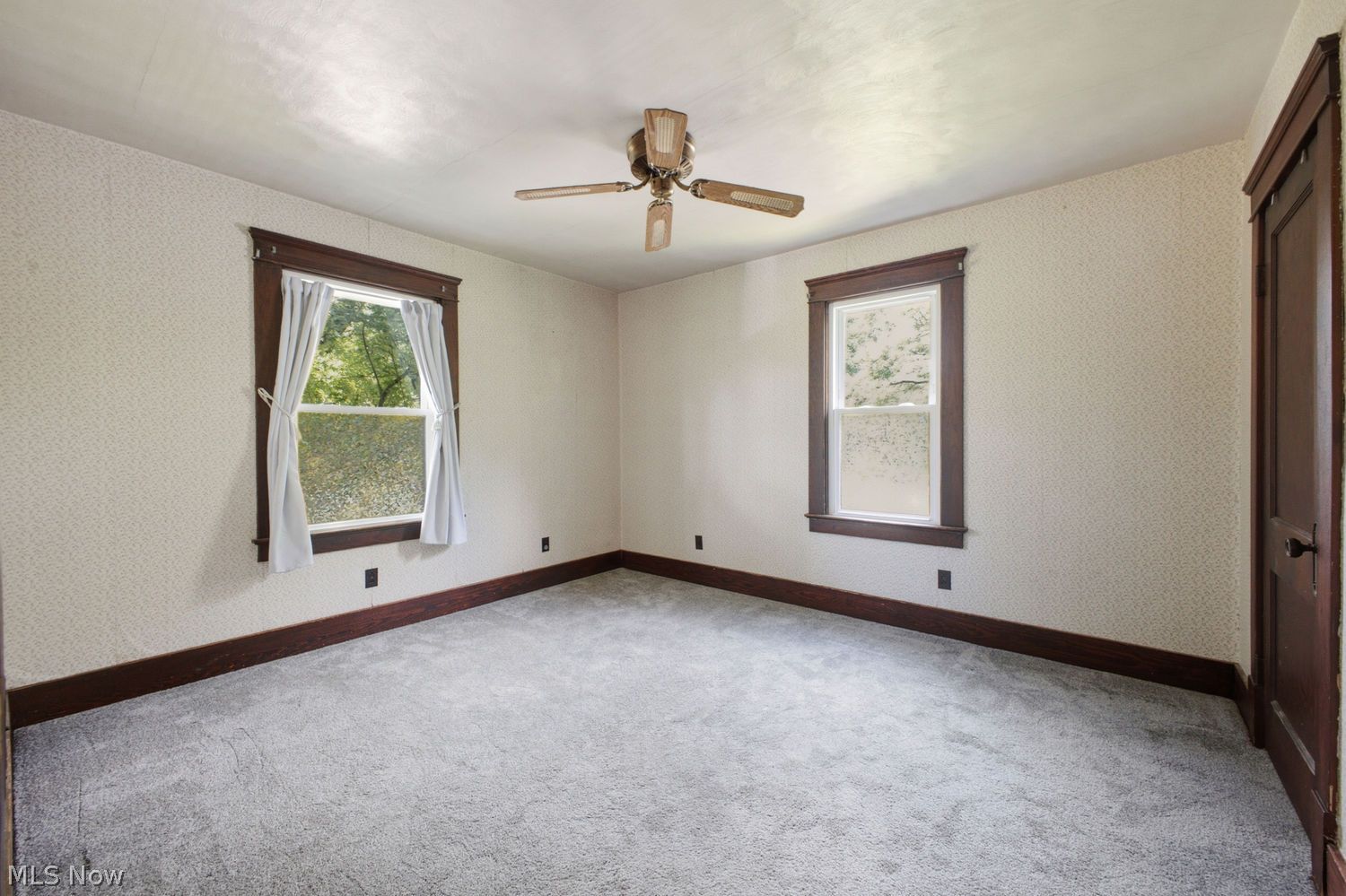 1493 Morris Street Mineral Ridge OH 44440