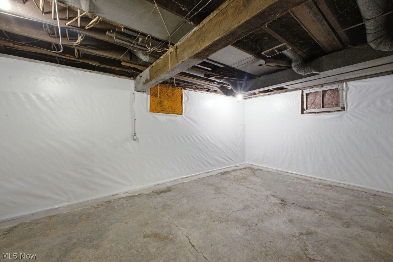 1493 Morris Street Mineral Ridge OH 44440