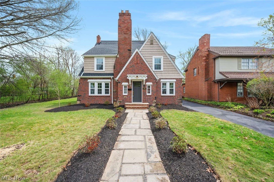 3305 Enderby Road Shaker Heights OH 44120