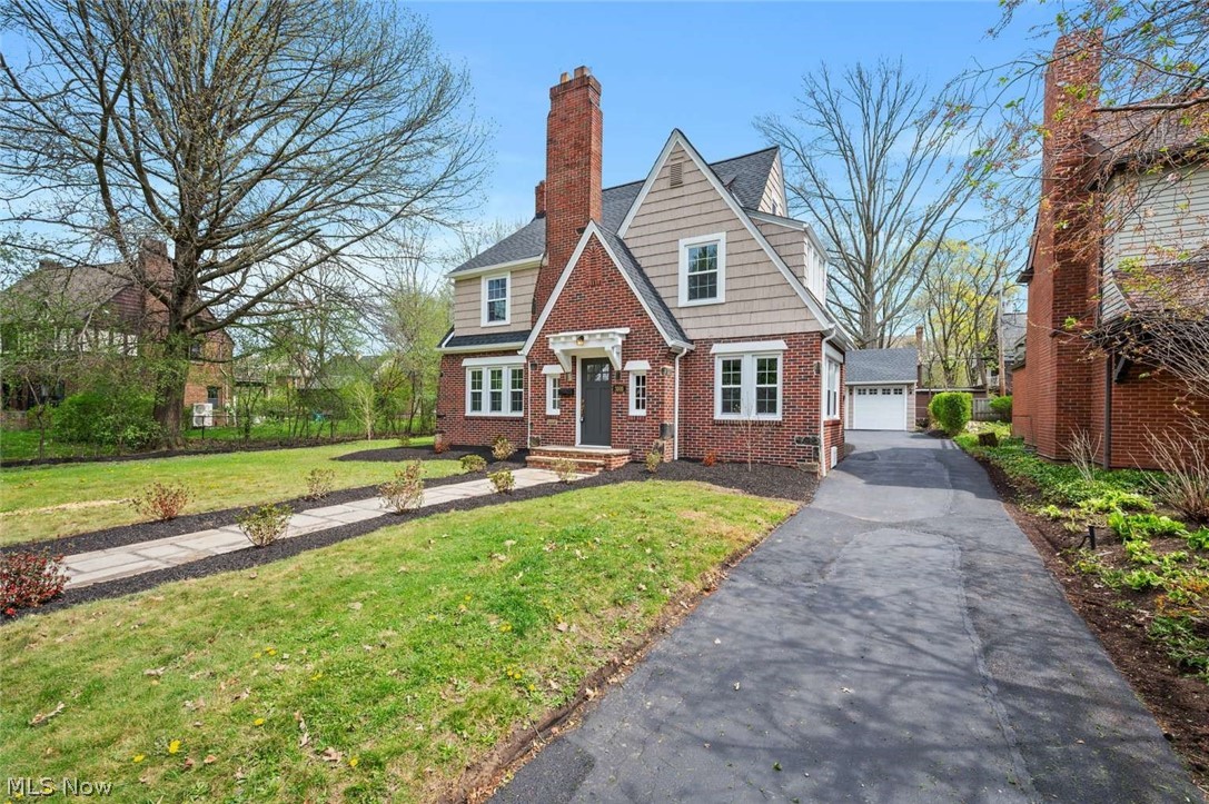 3305 Enderby Road Shaker Heights OH 44120