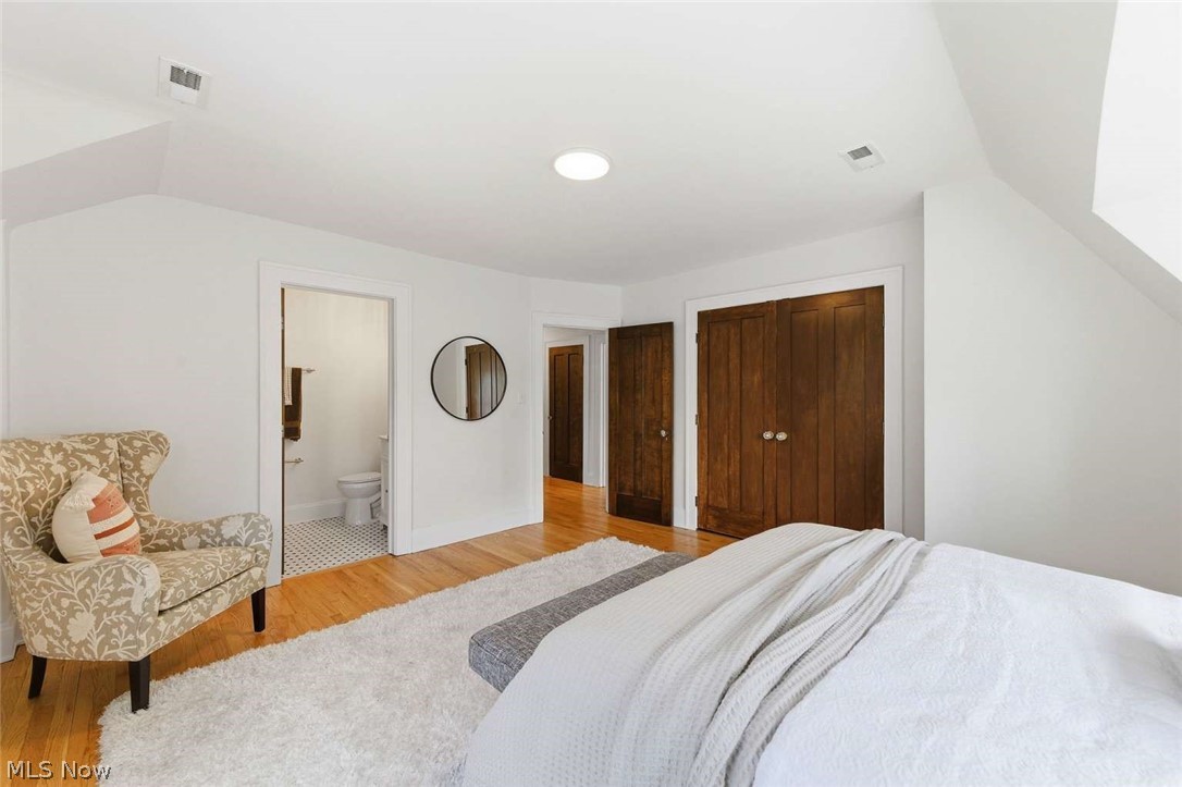 3305 Enderby Road Shaker Heights OH 44120