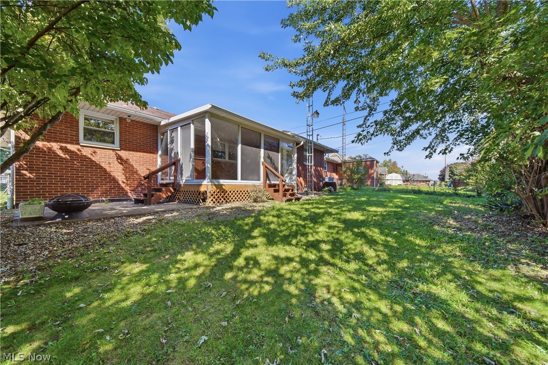 1444 W Valentine Circle NW Canton OH 44708
