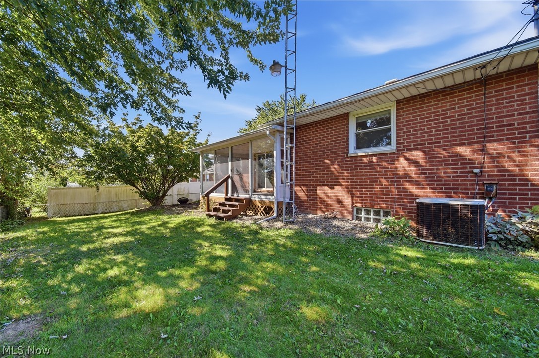 1444 W Valentine Circle NW Canton OH 44708