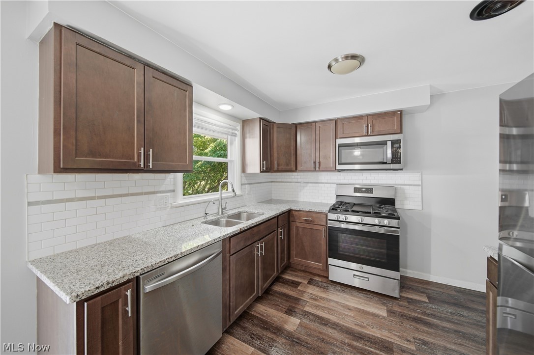 1444 W Valentine Circle NW Canton OH 44708