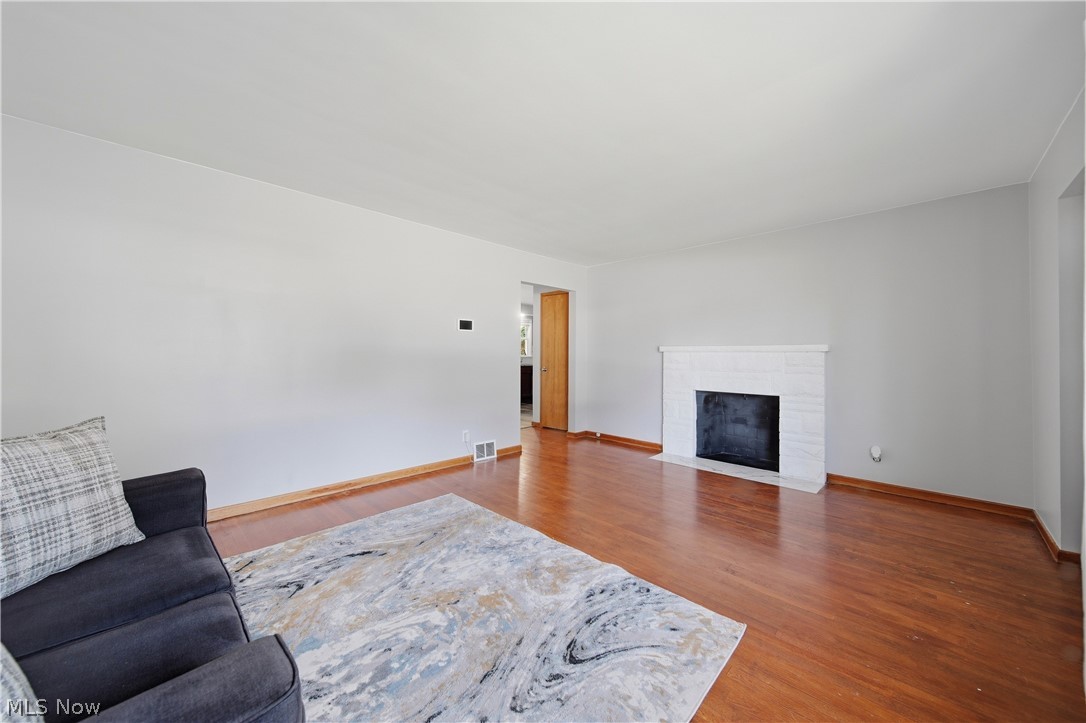 1444 W Valentine Circle NW Canton OH 44708