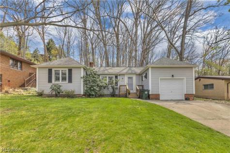 4519 W Ridgewood Drive Parma OH 44134