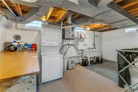 4519 W Ridgewood Drive Parma OH 44134