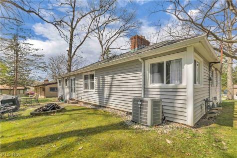 4519 W Ridgewood Drive Parma OH 44134