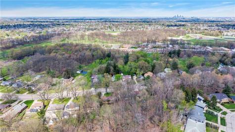 4519 W Ridgewood Drive Parma OH 44134
