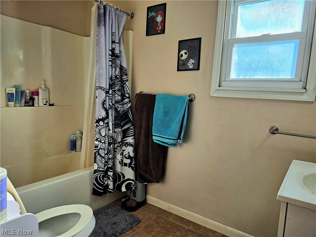 515 Wirt Street Belpre OH 45714